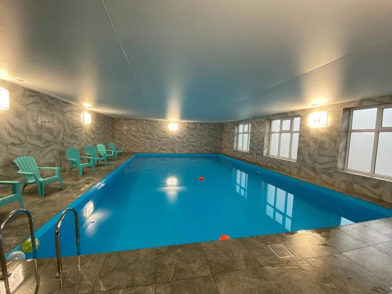 Hotel Elysium Irshava Eksteriør bilde